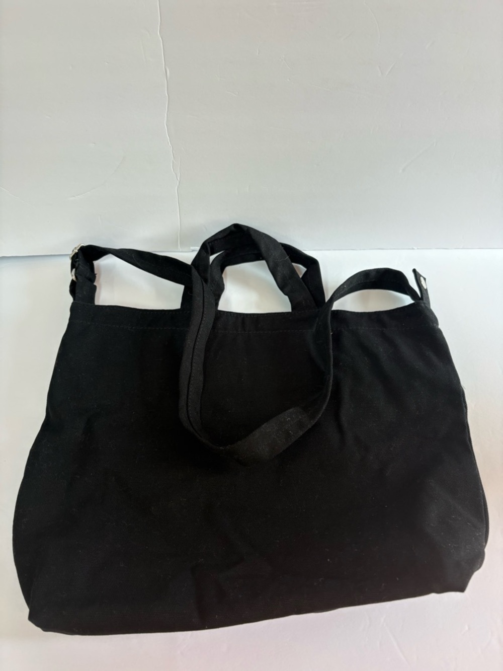 NWT BAGGU Horizontal Zip Duck Bag - Picture 3 of 14
